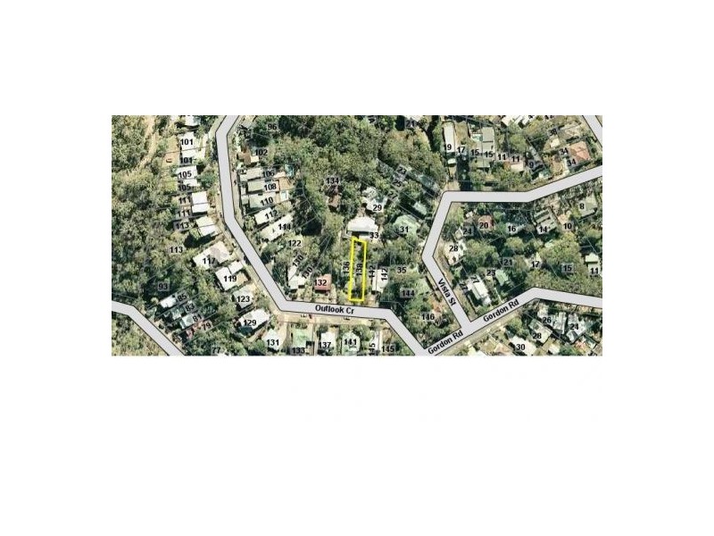 138 Outlook Cr, Bardon QLD 4065
