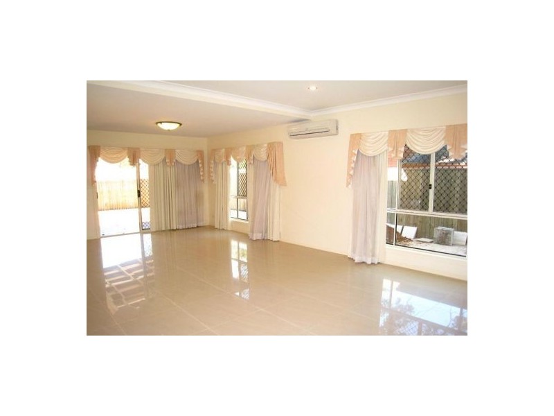 Eight Mile Plains QLD 4113