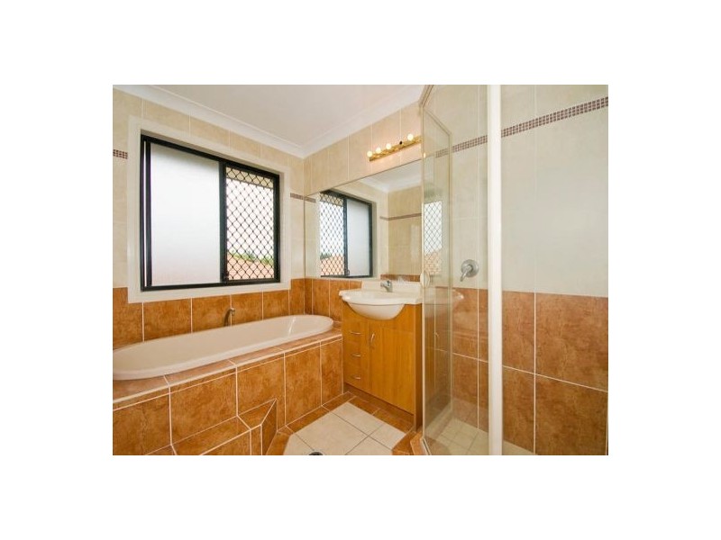 Parkinson QLD 4115