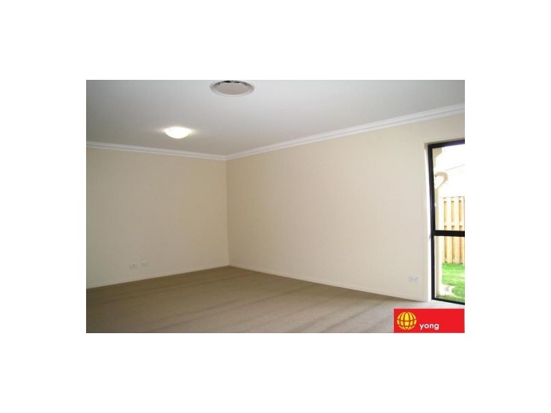 Stretton QLD 4116