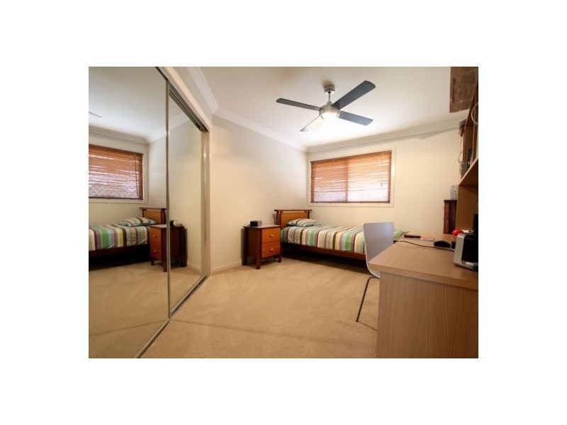 125 Holmead Rd, Eight Mile Plains QLD 4113