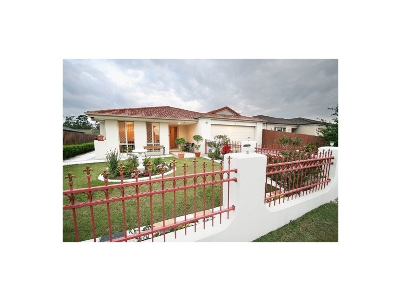 14  Goongarrie Cr, Parkinson QLD 4115