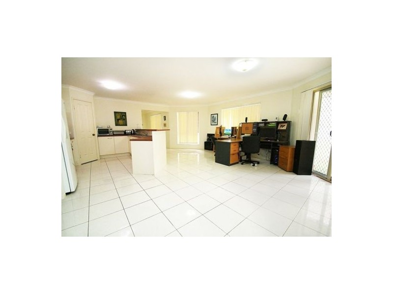 31  Gippsland Pl, Calamvale QLD 4116