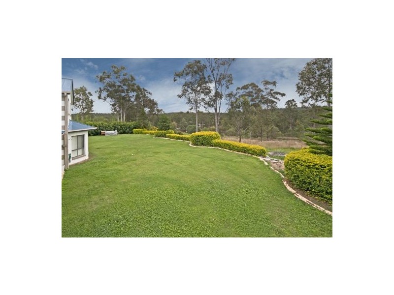 35 Parrot St, Greenbank QLD 4124