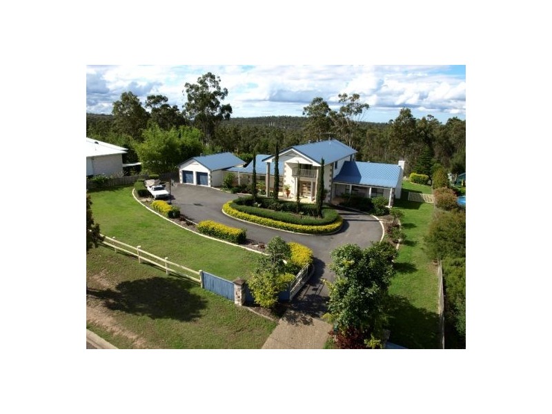 35 Parrot St, Greenbank QLD 4124