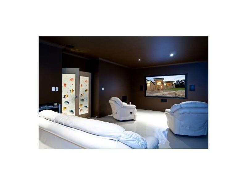 31 Bluebird Ct, Greenbank QLD 4124