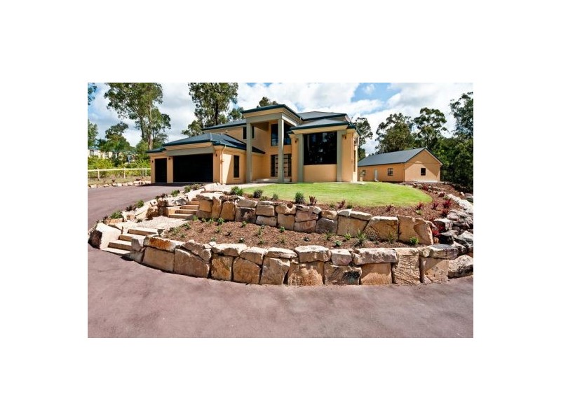 31 Bluebird Ct, Greenbank QLD 4124