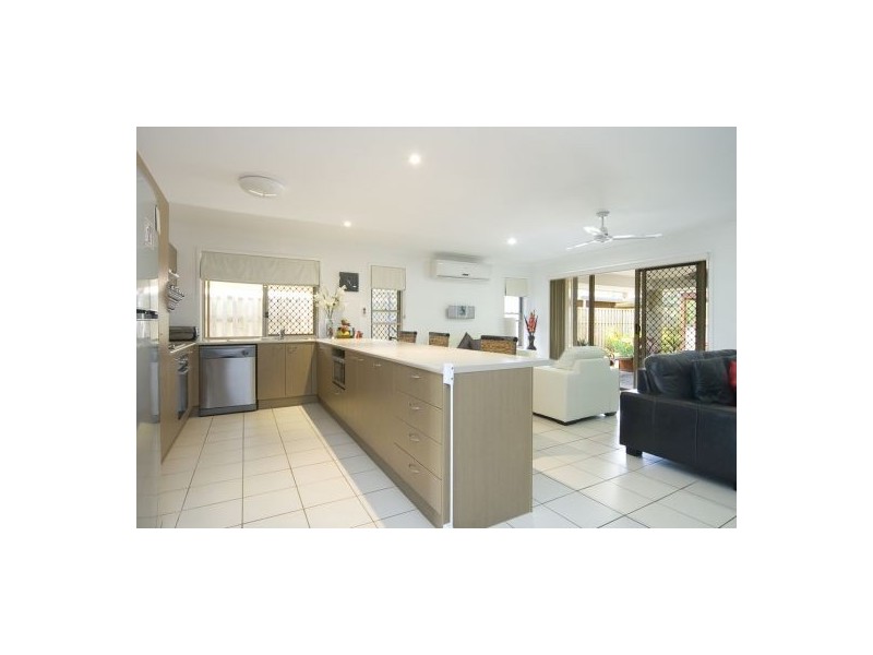 41 Weir Cl, Berrinba QLD 4117