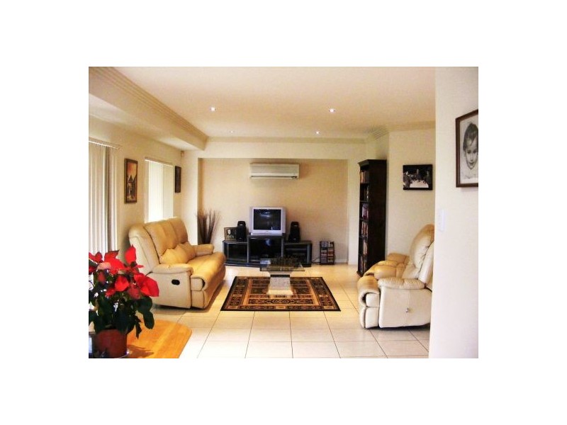 52 Waterbrook Cct, Drewvale QLD 4116