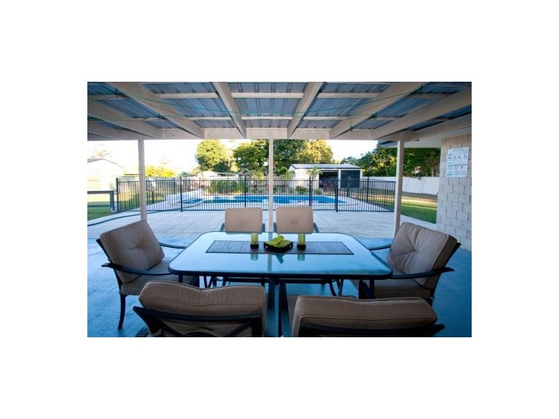 14 Clarks Rd, Loganholme QLD 4129