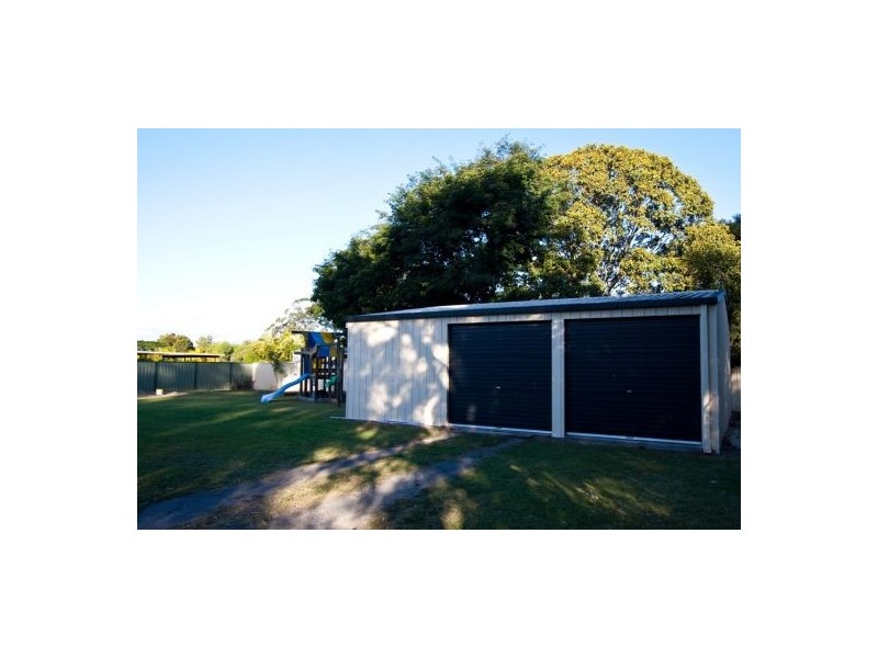 14 Clarks Rd, Loganholme QLD 4129