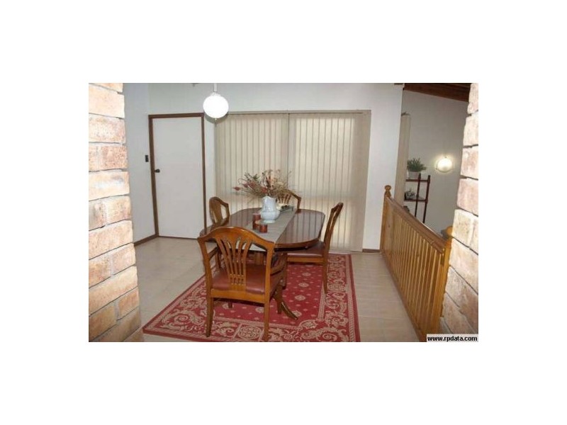 8 Durbar Street, Sunnybank Hills QLD 4109