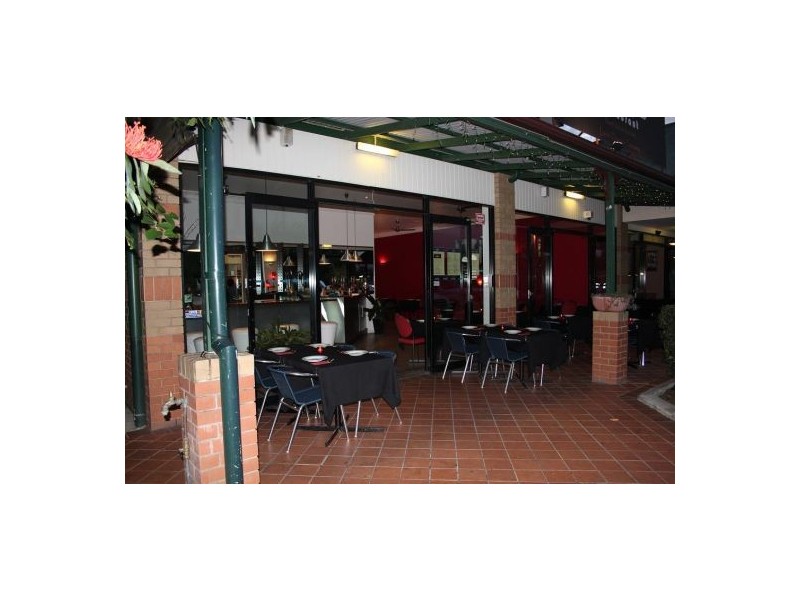 670 Oxley Road, Corinda QLD 4075