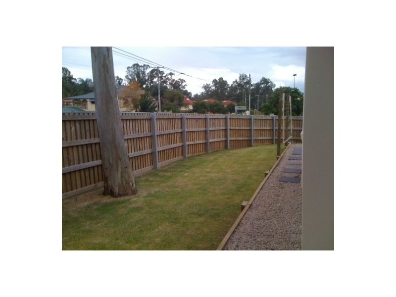 1 Angel Street, Eight Mile Plains QLD 4113