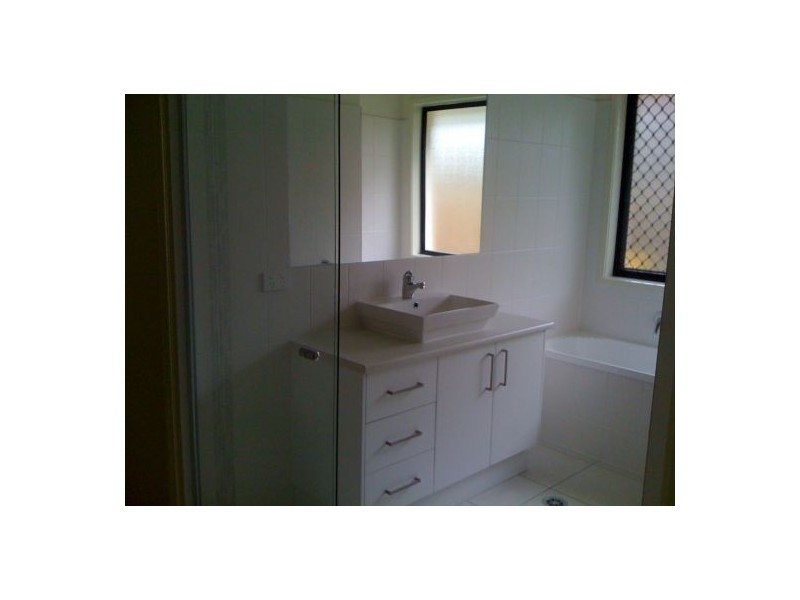 1 Angel Street, Eight Mile Plains QLD 4113