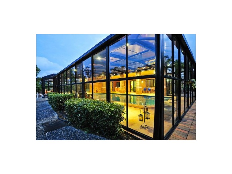 73 Bleasby Rd, Eight Mile Plains QLD 4113