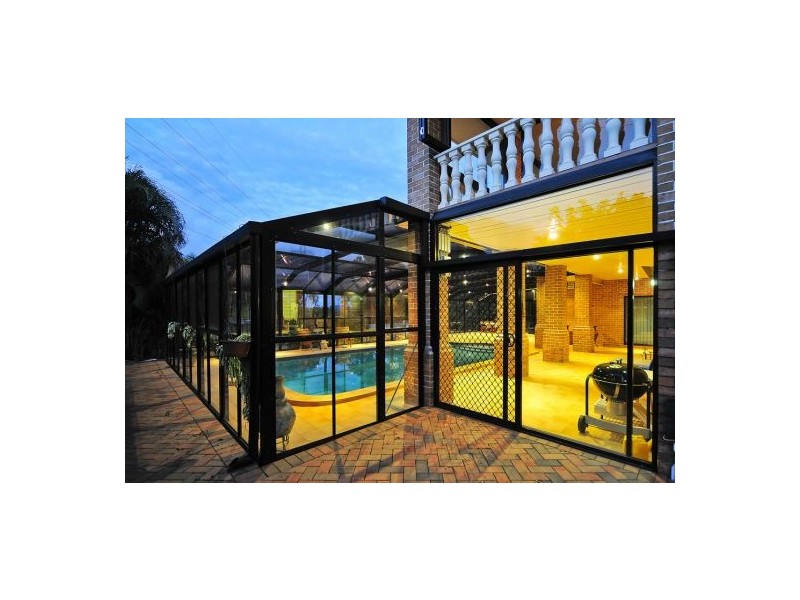 73 Bleasby Rd, Eight Mile Plains QLD 4113