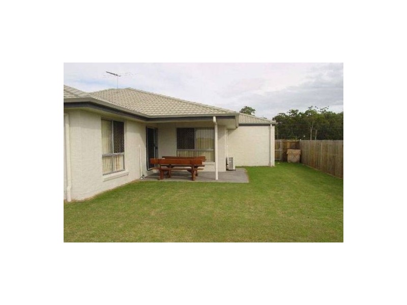 31 Sunrise Cr, Regents Park QLD 4118