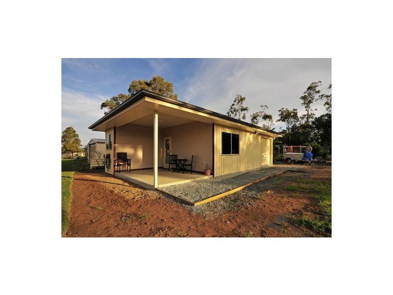 31 Border Cres, New Beith QLD 4124