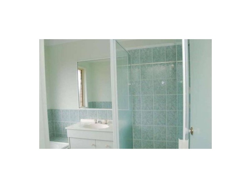 85 Lamberth Rd, Regents Park QLD 4118