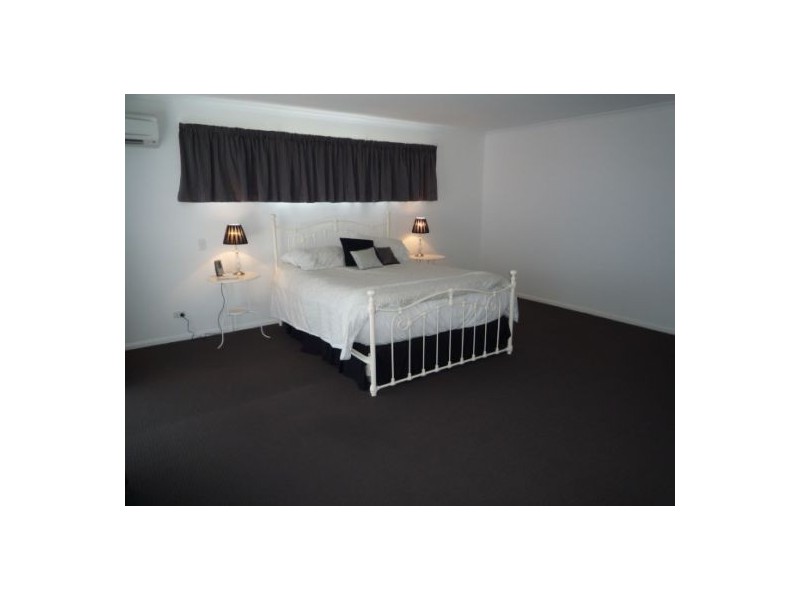 5 Caribbea St, Kuraby QLD 4112