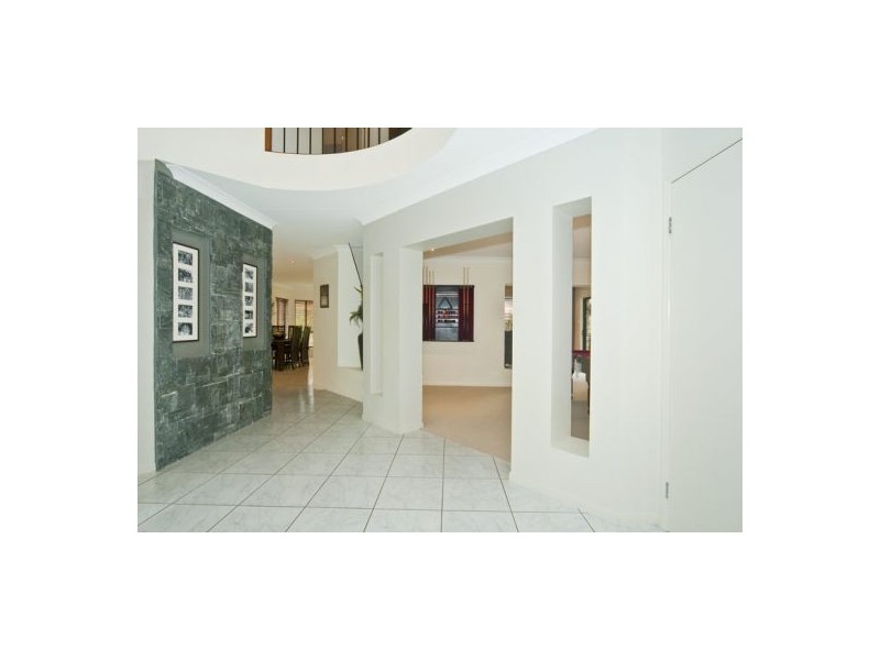 89 Wuraga Rd, Bahrs Scrub QLD 4207
