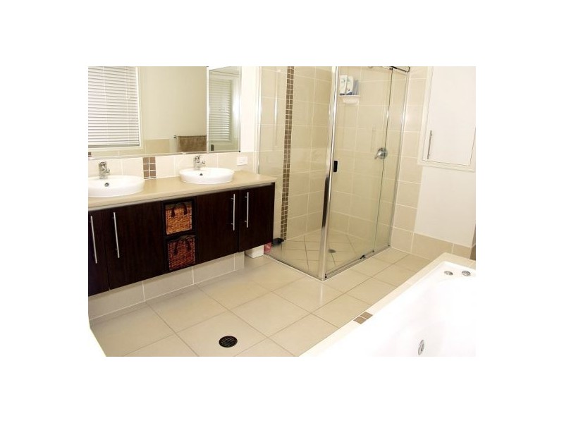 Eight Mile Plains QLD 4113