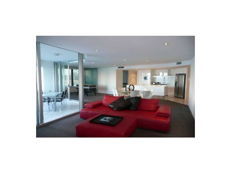 305/9 Hamilton Ave, Surfers Paradise QLD 4217