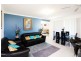 4 Hill End Ave, Hillcrest QLD 4118