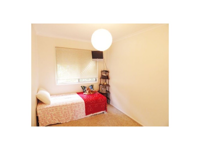 18 Valencia St, Loganlea QLD 4131