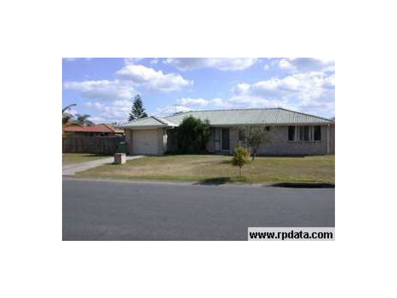1 Tekam Crescent, Tanah Merah QLD 4128