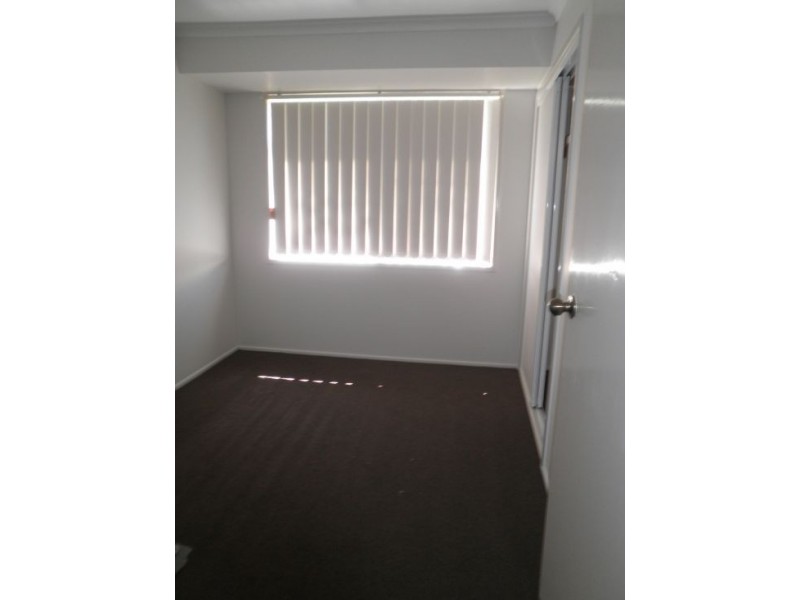 1 Tekam Crescent, Tanah Merah QLD 4128