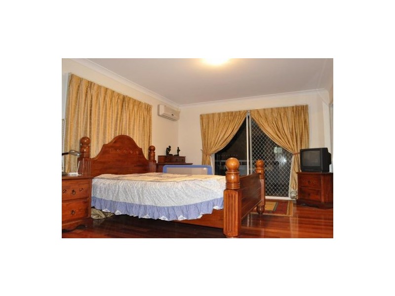 12 Tamarind St, Stretton QLD 4116