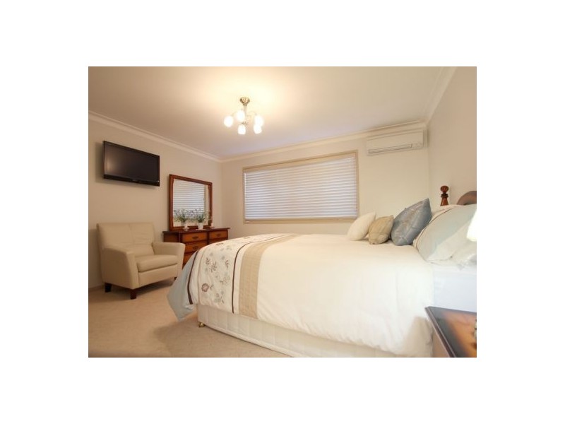 7 Mckinley Ct, Stretton QLD 4116