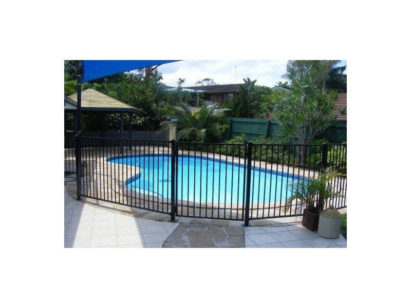 19 Warrungen Way, Ashmore QLD 4214