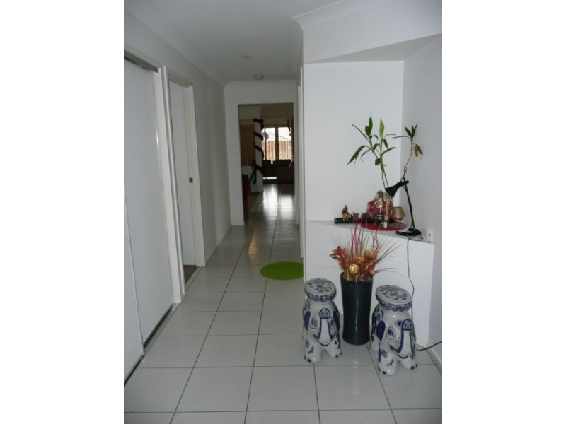 46 Goongarrie Crescent, Parkinson QLD 4115