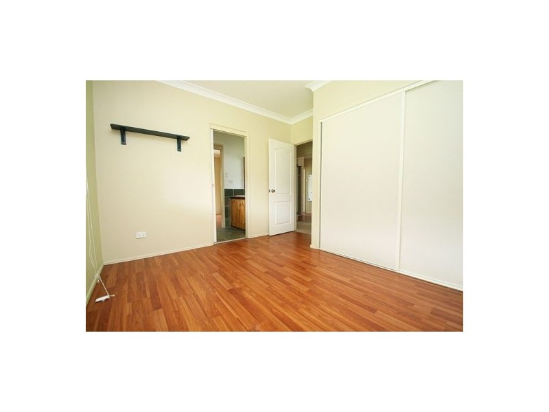 82  Sylvan Rd, Park Ridge South QLD 4125