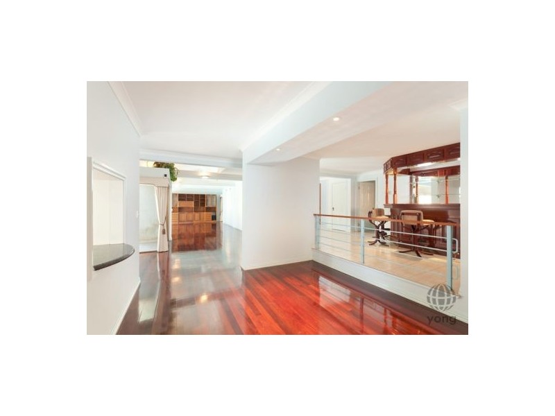 16 Angophora Street, Robertson QLD 4109