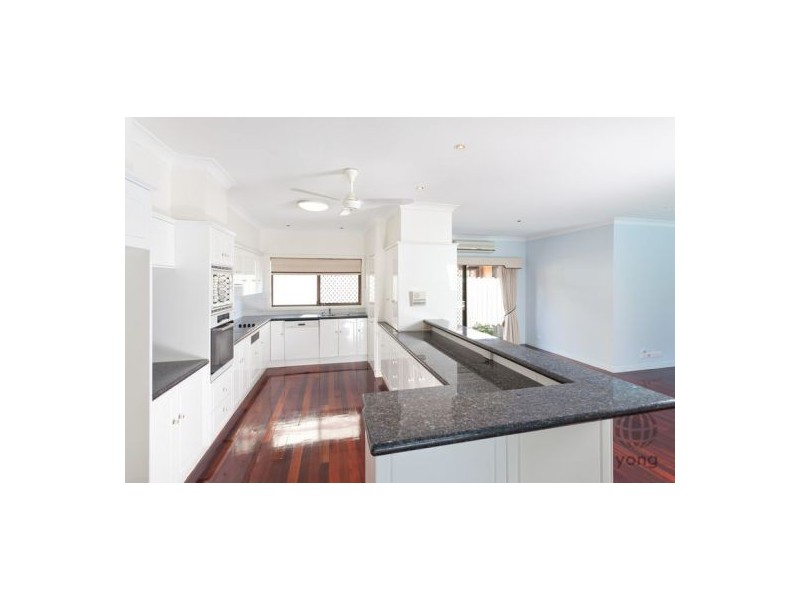 16 Angophora Street, Robertson QLD 4109