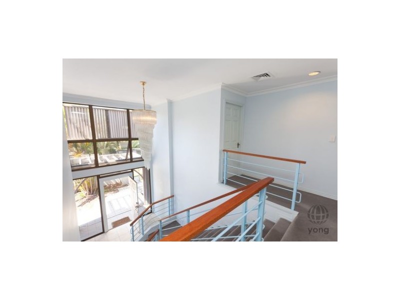 16 Angophora Street, Robertson QLD 4109