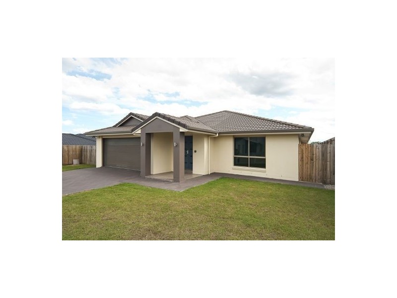 6 Denver Grove, Regents Park QLD 4118