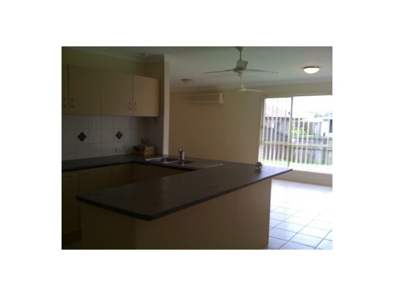 29 Geaney Street, Crestmead QLD 4132