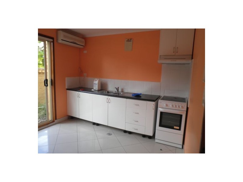 194 Emerald Drive, Regents Park QLD 4118