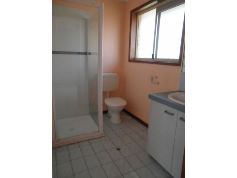 194 Emerald Drive, Regents Park QLD 4118