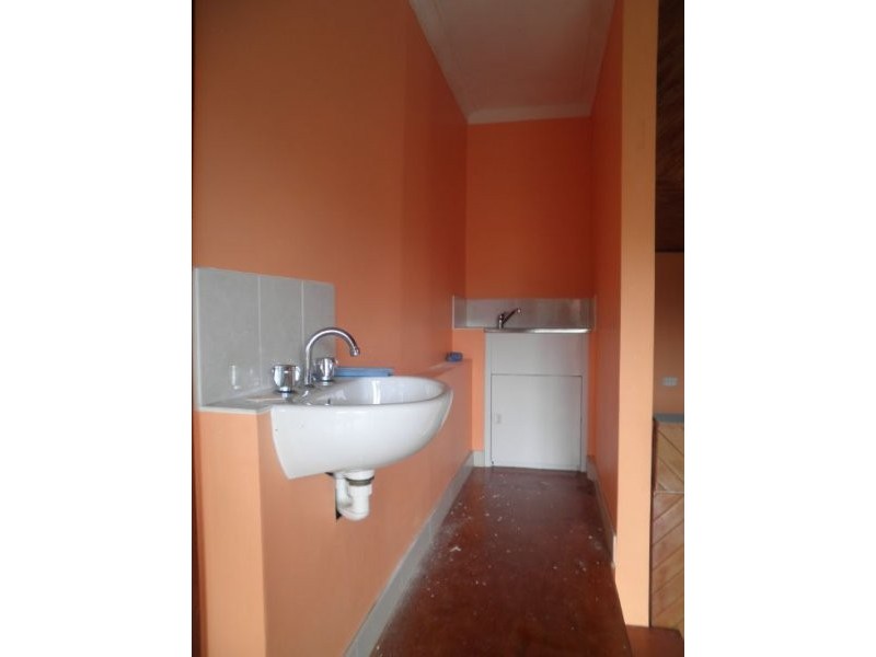 194 Emerald Drive, Regents Park QLD 4118