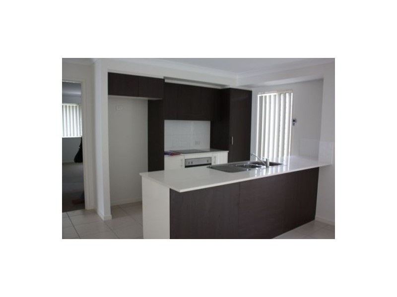 Hillcrest QLD 4118