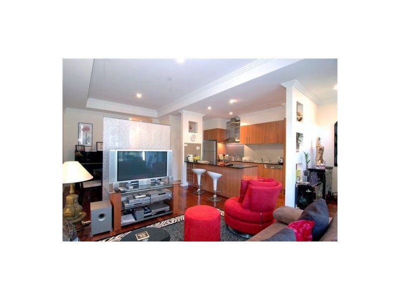 38 Foxton Street, Indooroopilly QLD 4068