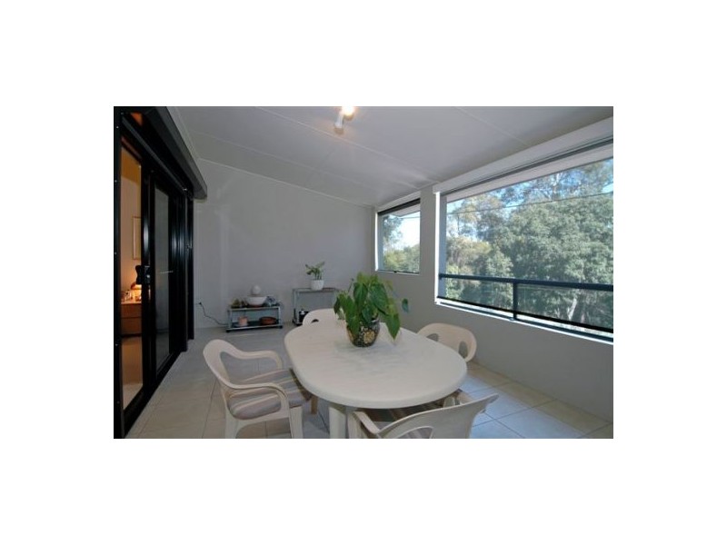 38 Foxton Street, Indooroopilly QLD 4068