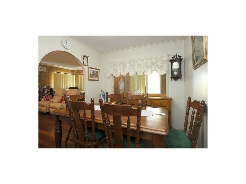 51 Smith Rd, Woodridge QLD 4114