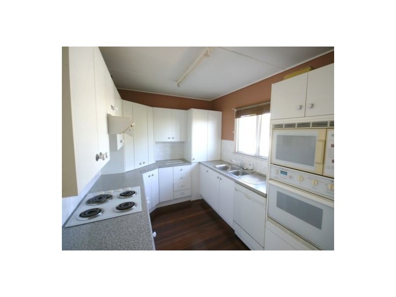 62 Bradman St, Sunnybank Hills QLD 4109